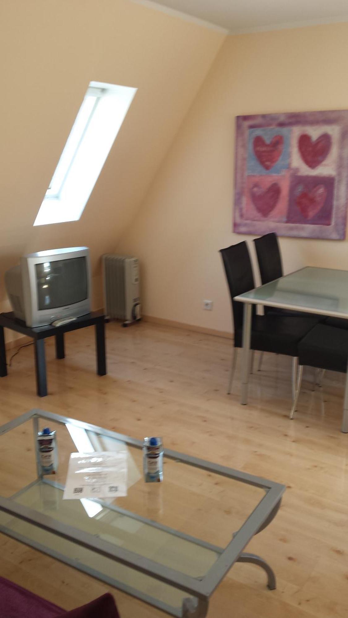 ホテル バルセロナ ベッド＆ブレックファースト デュッセルドルフ 部屋 写真